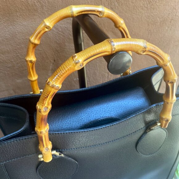 Vintage Gucci Diana Black Leather Structured Tote w/ Bamboo Handles w/ COA - Picture 5 of 16
